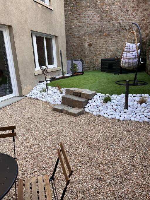 Beau Loft Room Proche Mont Saint Michel Jaccuzi Illimite En Plein Centre Avranches Zewnętrze zdjęcie
