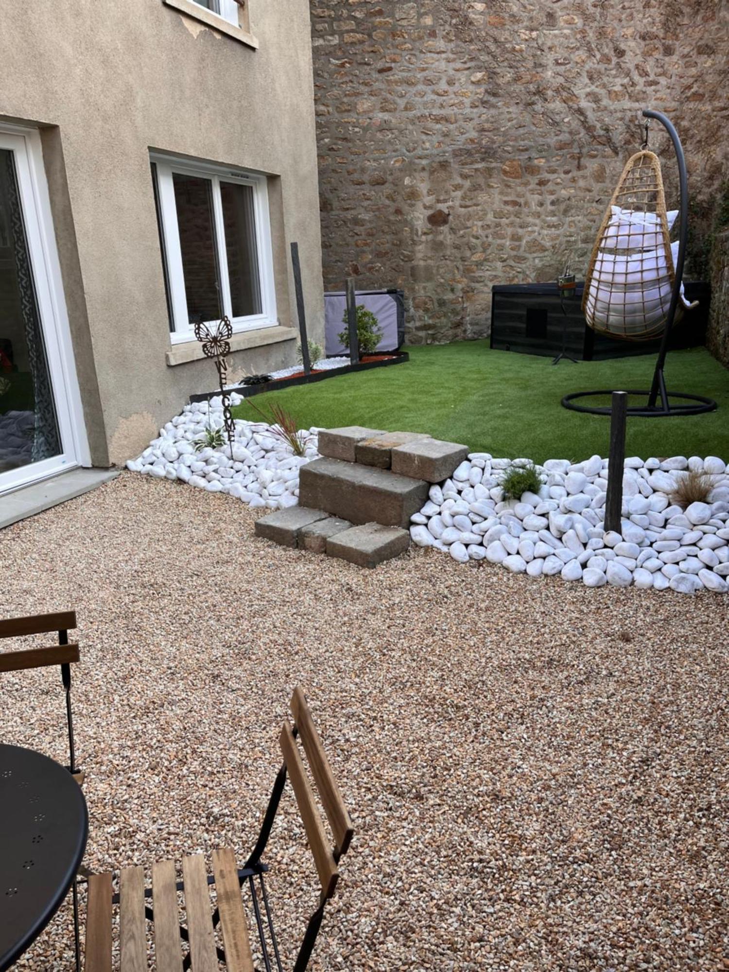 Beau Loft Room Proche Mont Saint Michel Jaccuzi Illimite En Plein Centre Avranches Zewnętrze zdjęcie